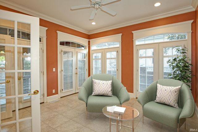 1521 Larkinwood Lane, Evansville, IN 47715