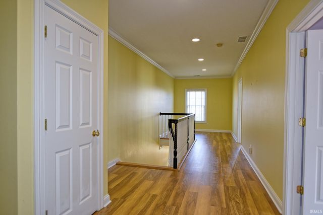 1521 Larkinwood Lane, Evansville, IN 47715