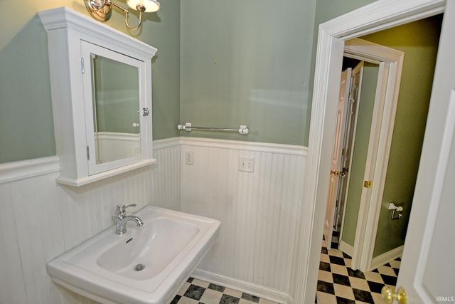 1521 Larkinwood Lane, Evansville, IN 47715