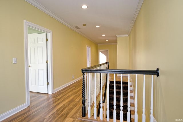 1521 Larkinwood Lane, Evansville, IN 47715