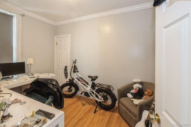 9 Hyatt Avenue, Yonkers, NY 10704