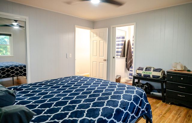 108 Circle Drive, Monett, MO 65708