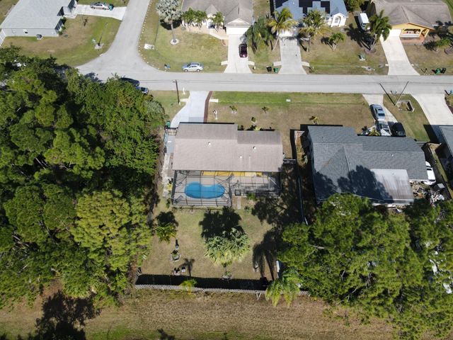 882 SE Walters Terrace, Port St. Lucie, Port St Lucie, FL 34983