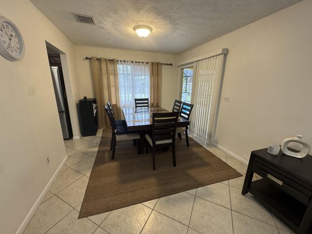882 SE Walters Terrace, Port St. Lucie, Port St Lucie, FL 34983