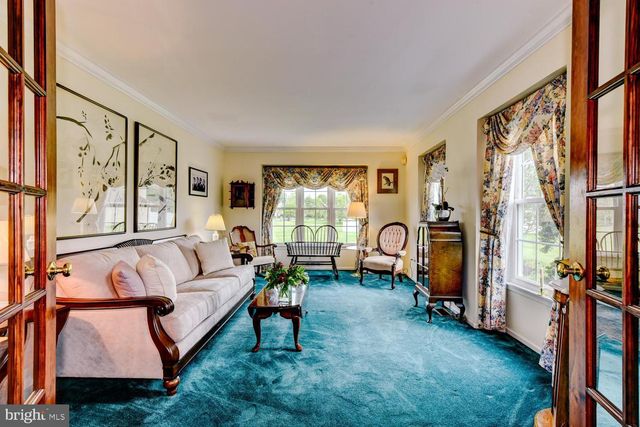 8 BRADFORD CT, Princeton Junction, NJ 08550