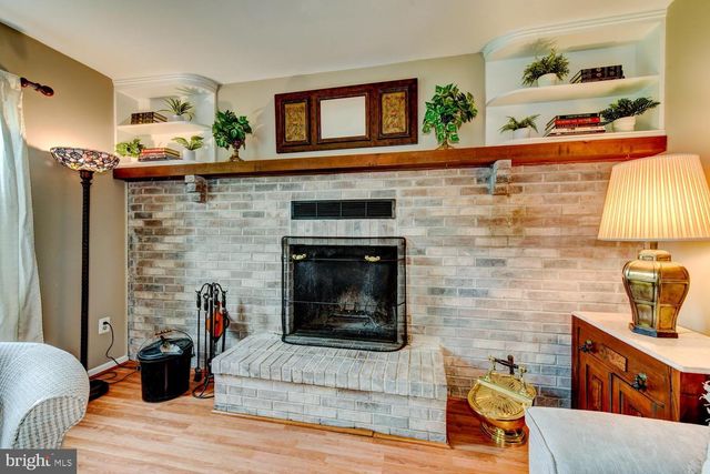 8 BRADFORD CT, Princeton Junction, NJ 08550
