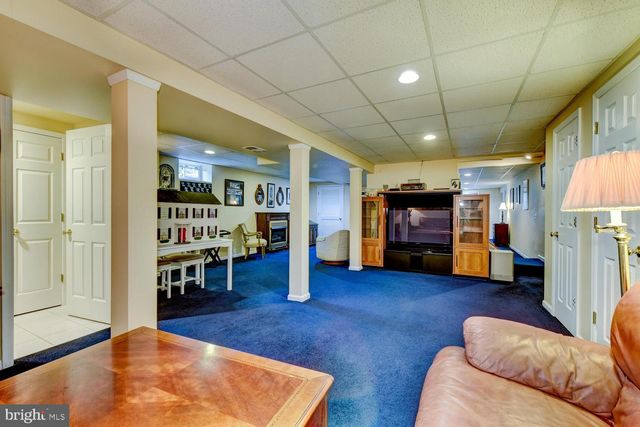8 BRADFORD CT, Princeton Junction, NJ 08550