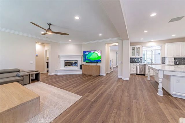 1478 Christie, Fullerton, CA 92833