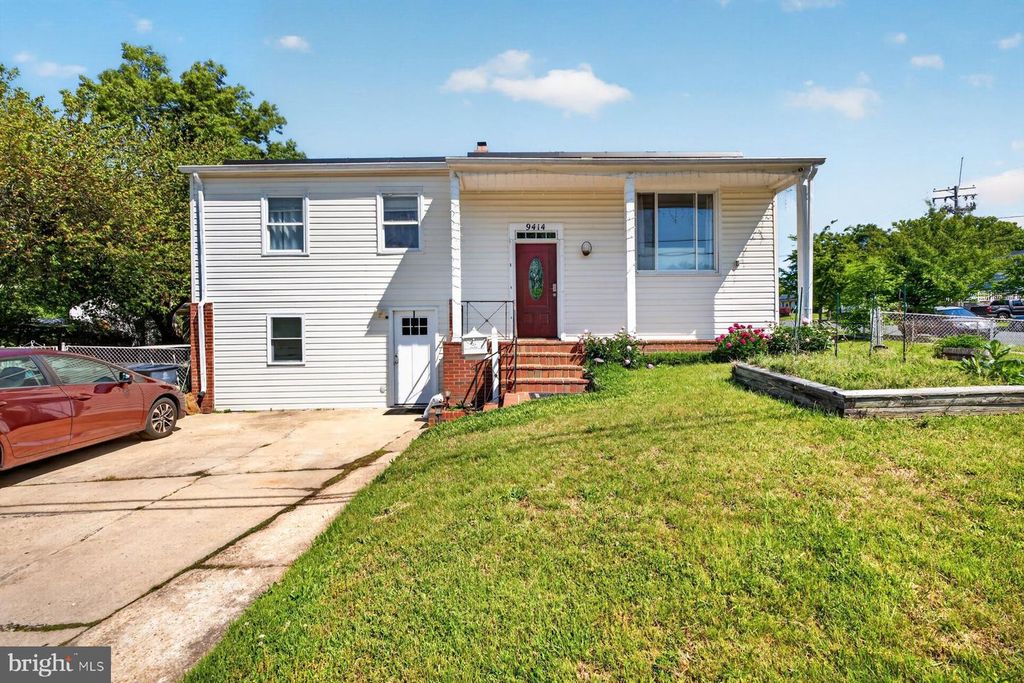 9414 WYATT DR, Lanham, MD 20706