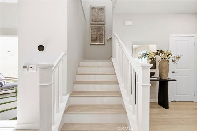 27637 Ensemble, Valencia, CA 91381