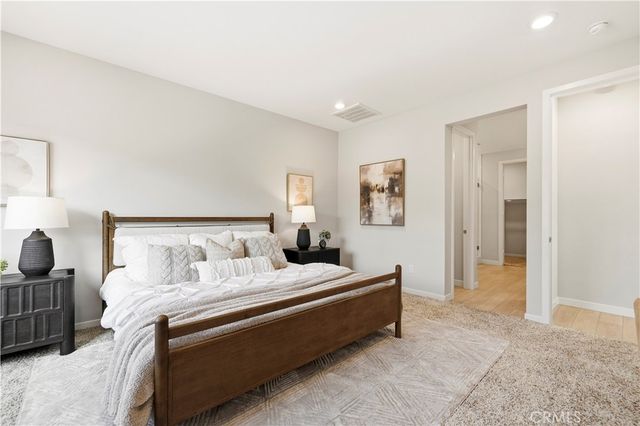 27637 Ensemble, Valencia, CA 91381