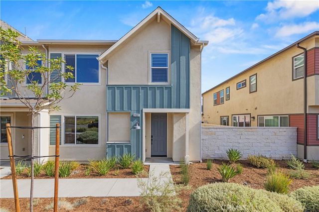 27637 Ensemble, Valencia, CA 91381