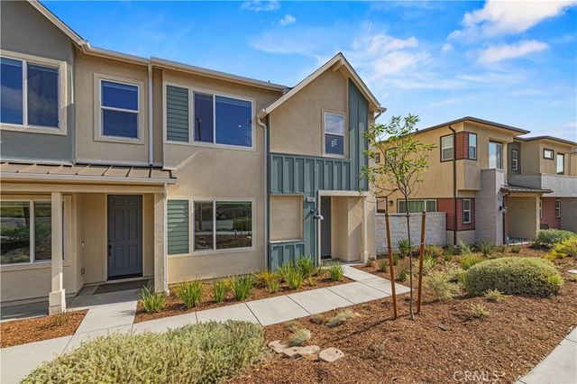 27637 Ensemble, Valencia, CA 91381