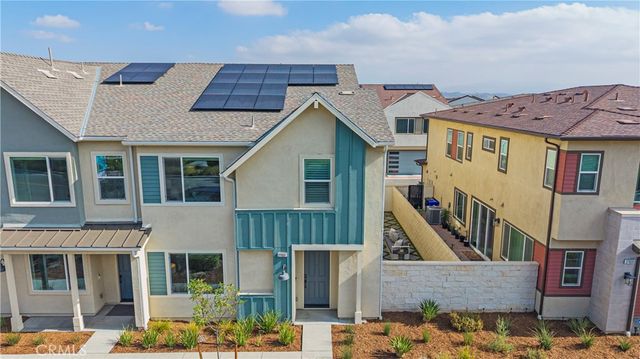 27637 Ensemble, Valencia, CA 91381