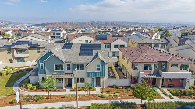 27637 Ensemble, Valencia, CA 91381