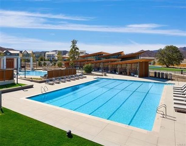 27637 Ensemble, Valencia, CA 91381