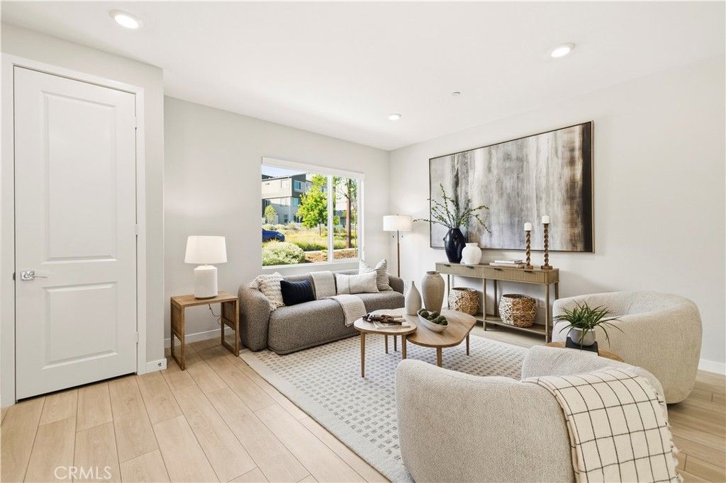 27637 Ensemble, Valencia, CA 91381 — photo 3
