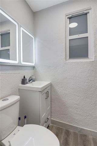 6039 SW 38th St, Miramar, FL 33023