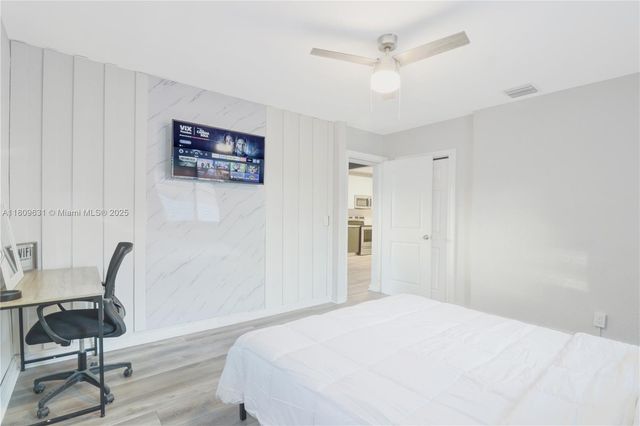 6039 SW 38th St, Miramar, FL 33023
