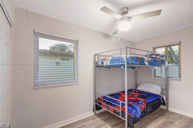 6039 SW 38th St, Miramar, FL 33023