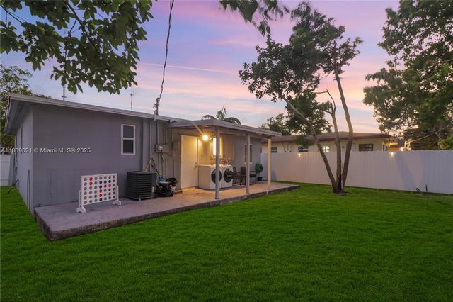 6039 SW 38th St, Miramar, FL 33023
