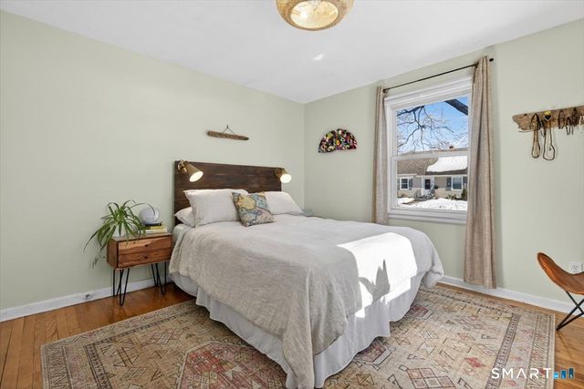 12 Pond Road, Hamden, CT 06514