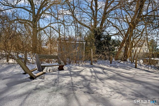 12 Pond Road, Hamden, CT 06514