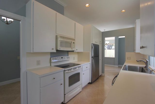 240 Sussex Circle, Jupiter, FL 33458