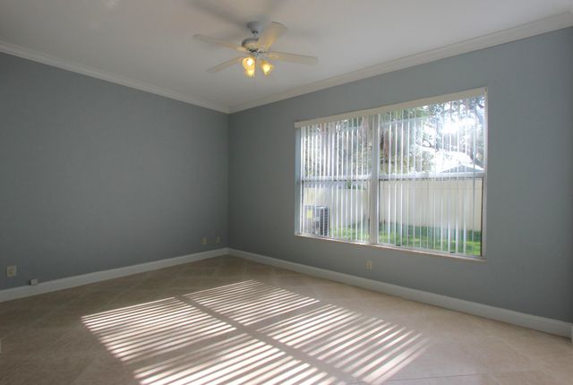 240 Sussex Circle, Jupiter, FL 33458