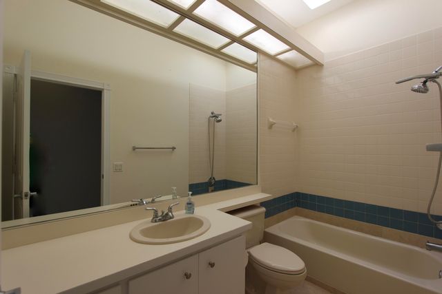 240 Sussex Circle, Jupiter, FL 33458