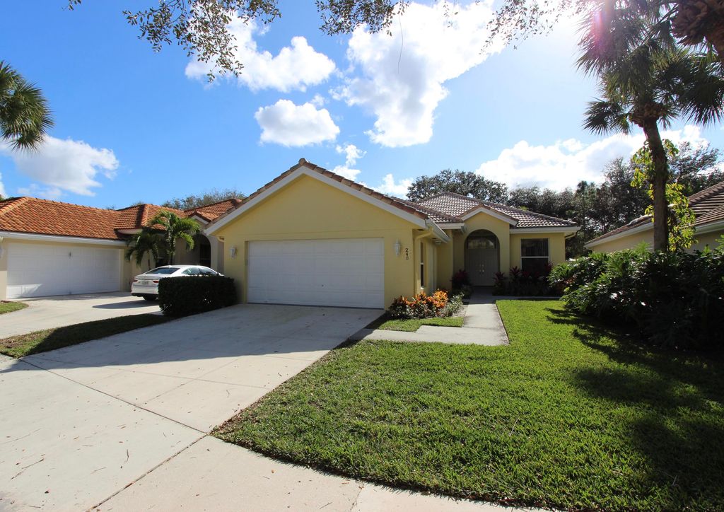 240 Sussex Circle, Jupiter, FL 33458
