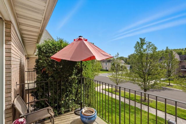 2649 Georgetowne Drive B2, Highland, IN 46322