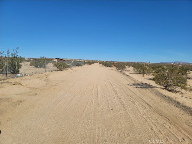 2255 SHOOTING STAR, 29 Palms, CA 92277