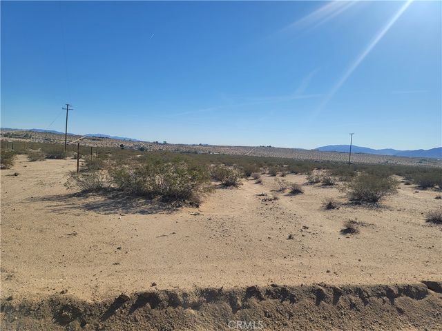 2255 SHOOTING STAR, 29 Palms, CA 92277