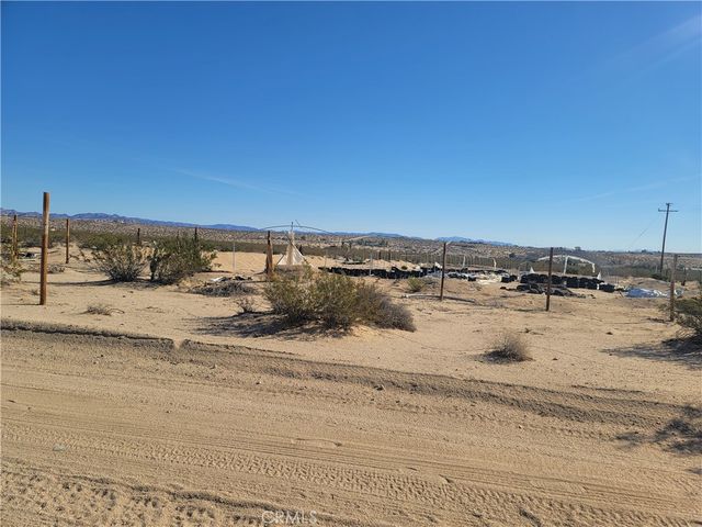 2255 SHOOTING STAR, 29 Palms, CA 92277