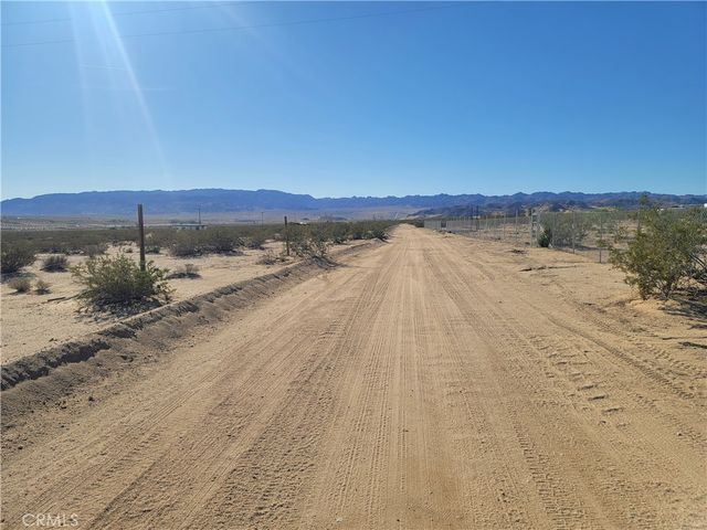 2255 SHOOTING STAR, 29 Palms, CA 92277