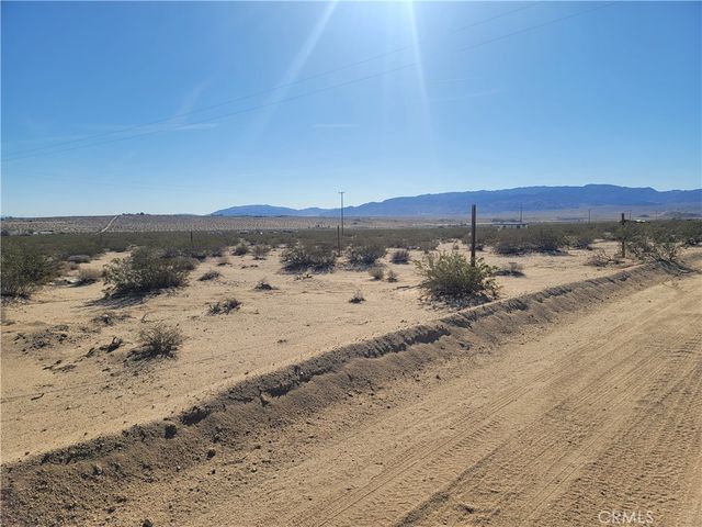 2255 SHOOTING STAR, 29 Palms, CA 92277