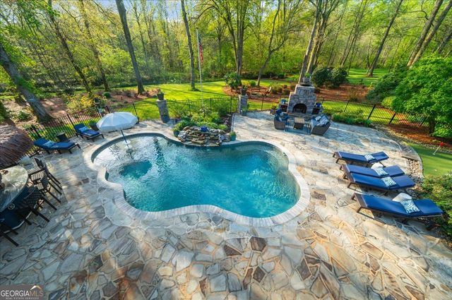 1715 Spartan Lane, Mulberry, GA 30548