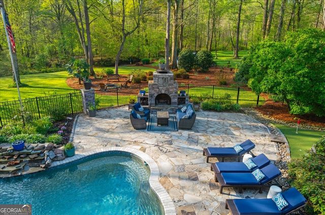 1715 Spartan Lane, Mulberry, GA 30548