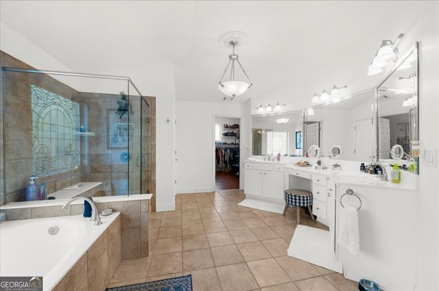 1715 Spartan Lane, Mulberry, GA 30548