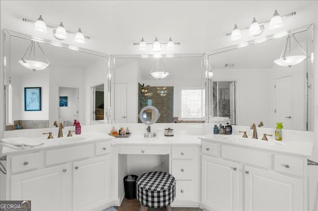 1715 Spartan Lane, Mulberry, GA 30548