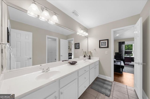 1715 Spartan Lane, Mulberry, GA 30548