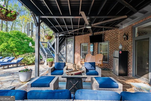 1715 Spartan Lane, Mulberry, GA 30548