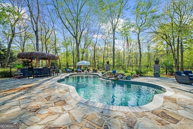 1715 Spartan Lane, Mulberry, GA 30548