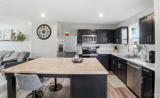 8994 Camberley Street, Harrison, OH 45030