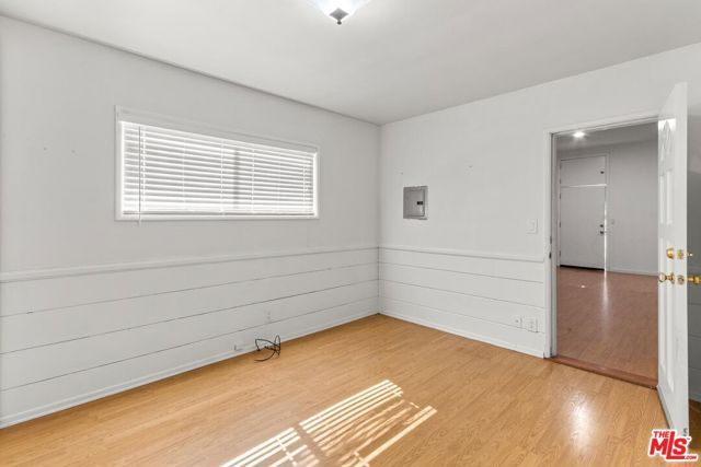 4057 Tivoli Avenue, Los Angeles, CA 90066