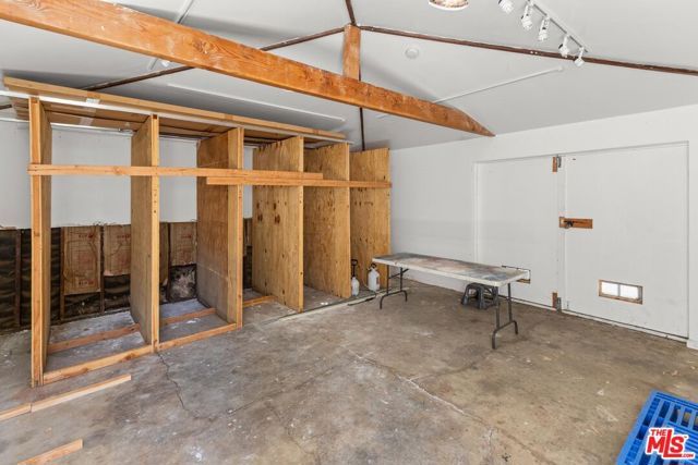 4057 Tivoli Avenue, Los Angeles, CA 90066