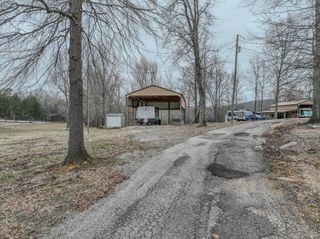 17 Kaw Liga Dr, Bath Springs, TN 38311