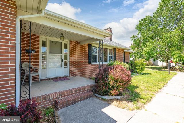 405 LAKELAWN DR, Milford, DE 19963