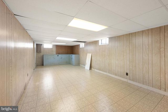 405 LAKELAWN DR, Milford, DE 19963